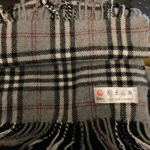 ERDOS Pure Cashmere Plaid  Scarf 50” x 11”